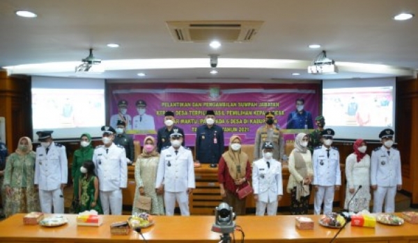 Bupati Tangerang Lantik Enam Kepala Desa Hasil PAW Serentak